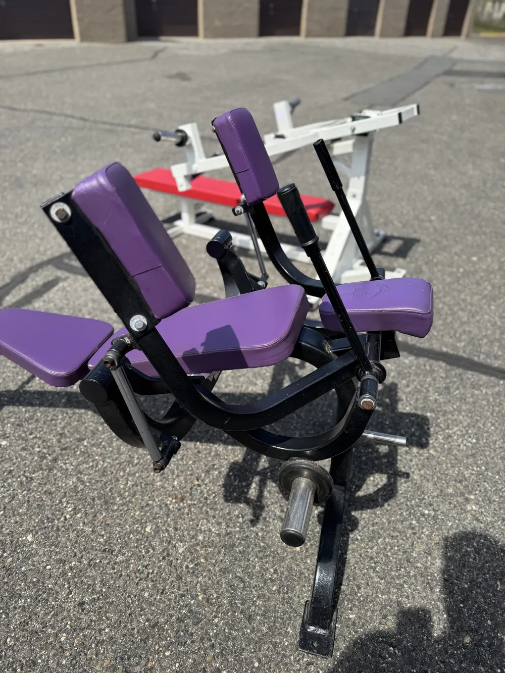 Cadex Plate Loaded Ab Crunch | SRS Gym Solutions