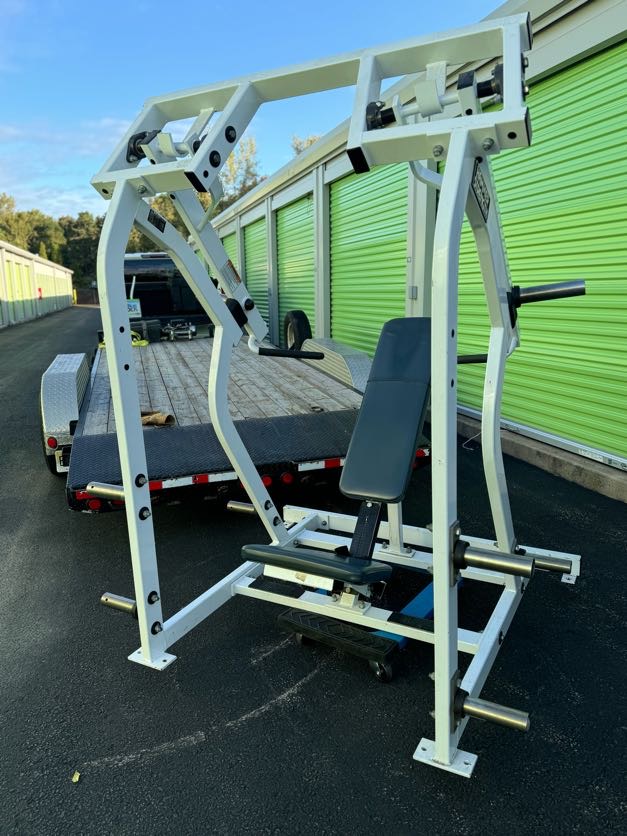 Hammer Strength Iso Shoulder Press | SRS Gym Solutions