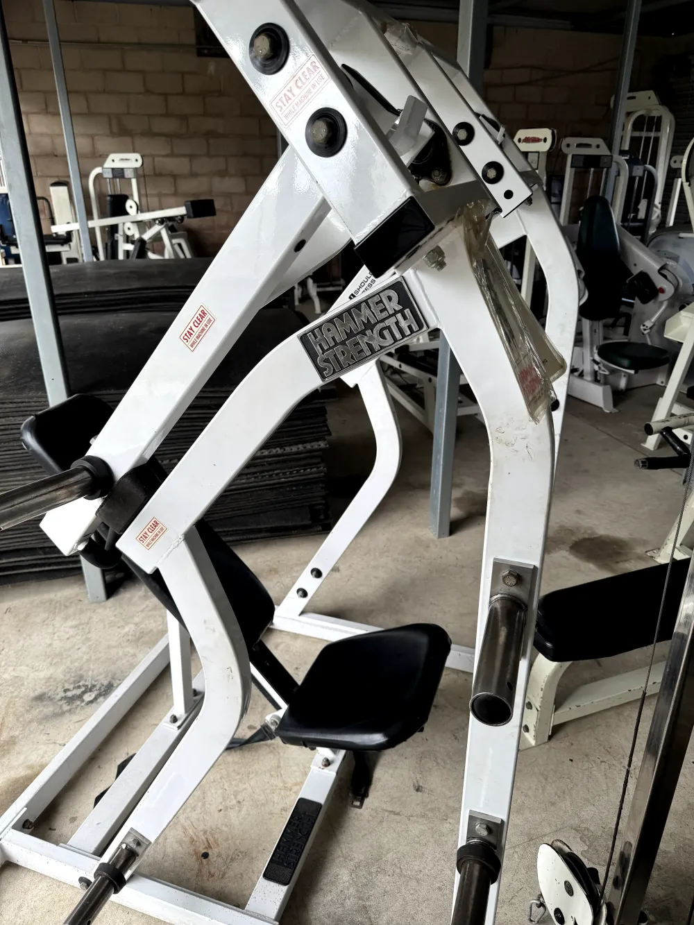 Hammer Strength Shoulder Press | SRS Gym Solutions