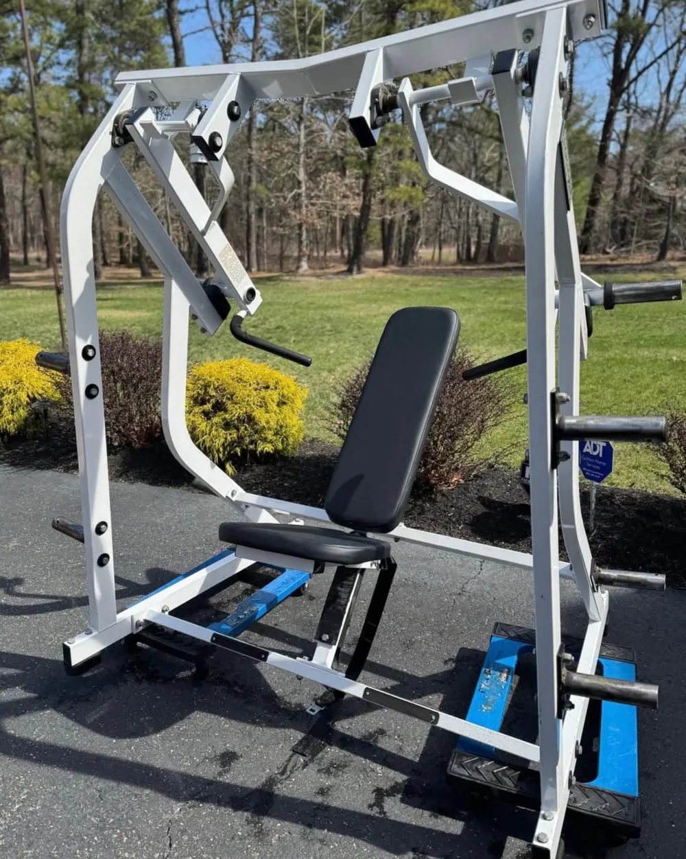 Hammer Strength Shoulder Press | SRS Gym Solutions