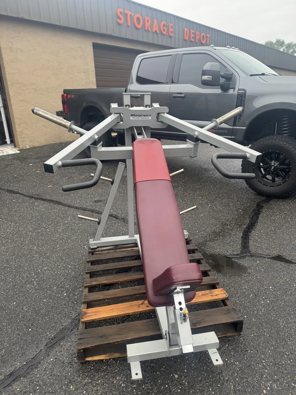 Magnum Biangular Incline Chest Press | SRS Gym Solutions