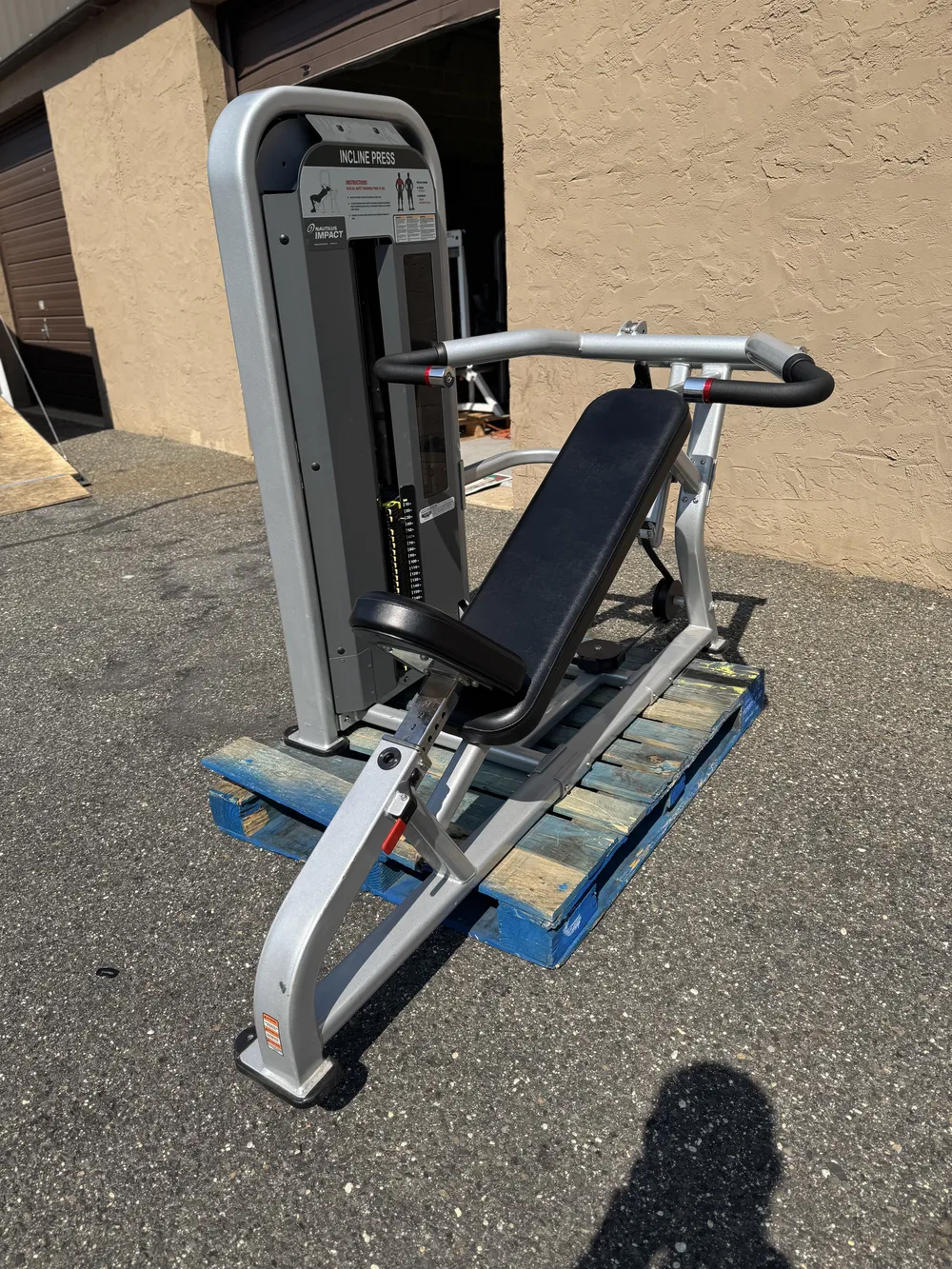 Nautilus Impact Selectorized Chest Press | SRS Gym Solutions