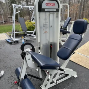 Star Trac Impact Center Driven Leg Extension | SRS Gym Solutions