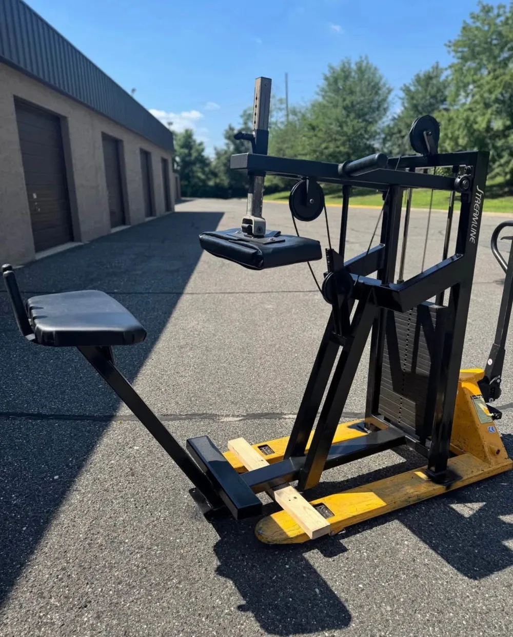 Streamline Donkey Calf Raise | SRS Gym Solutions