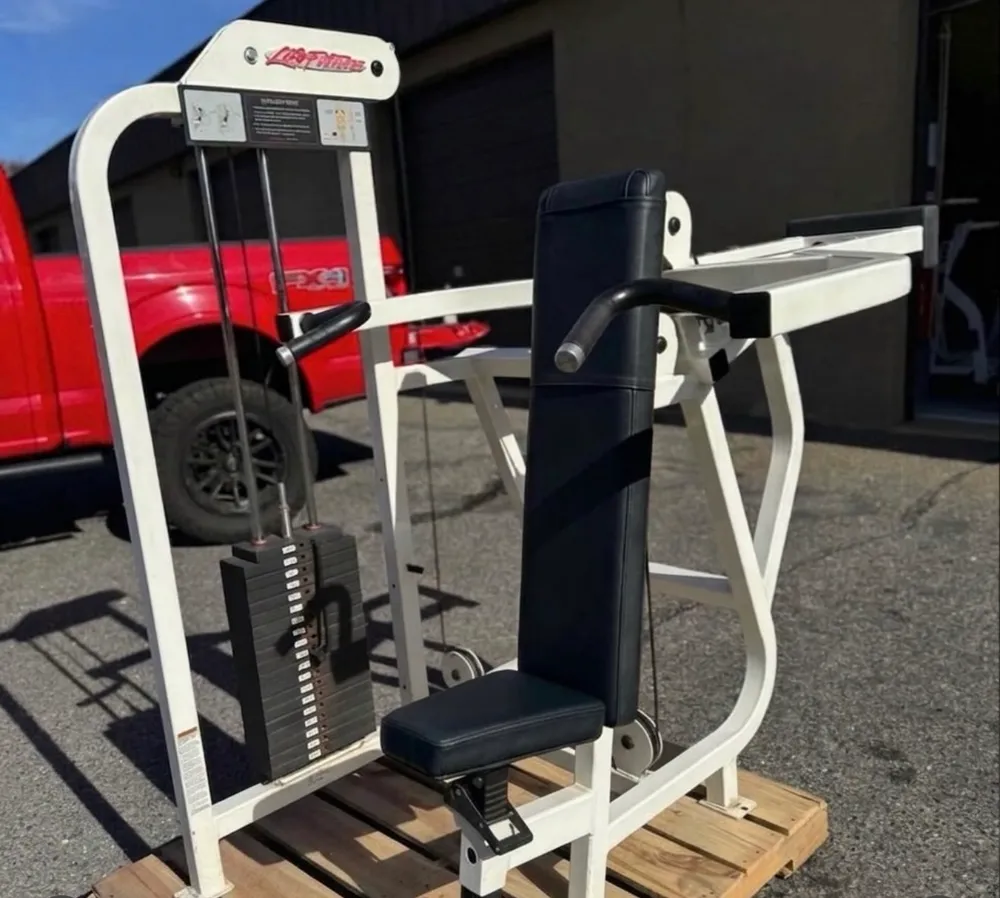 Life Fitness Shoulder Press